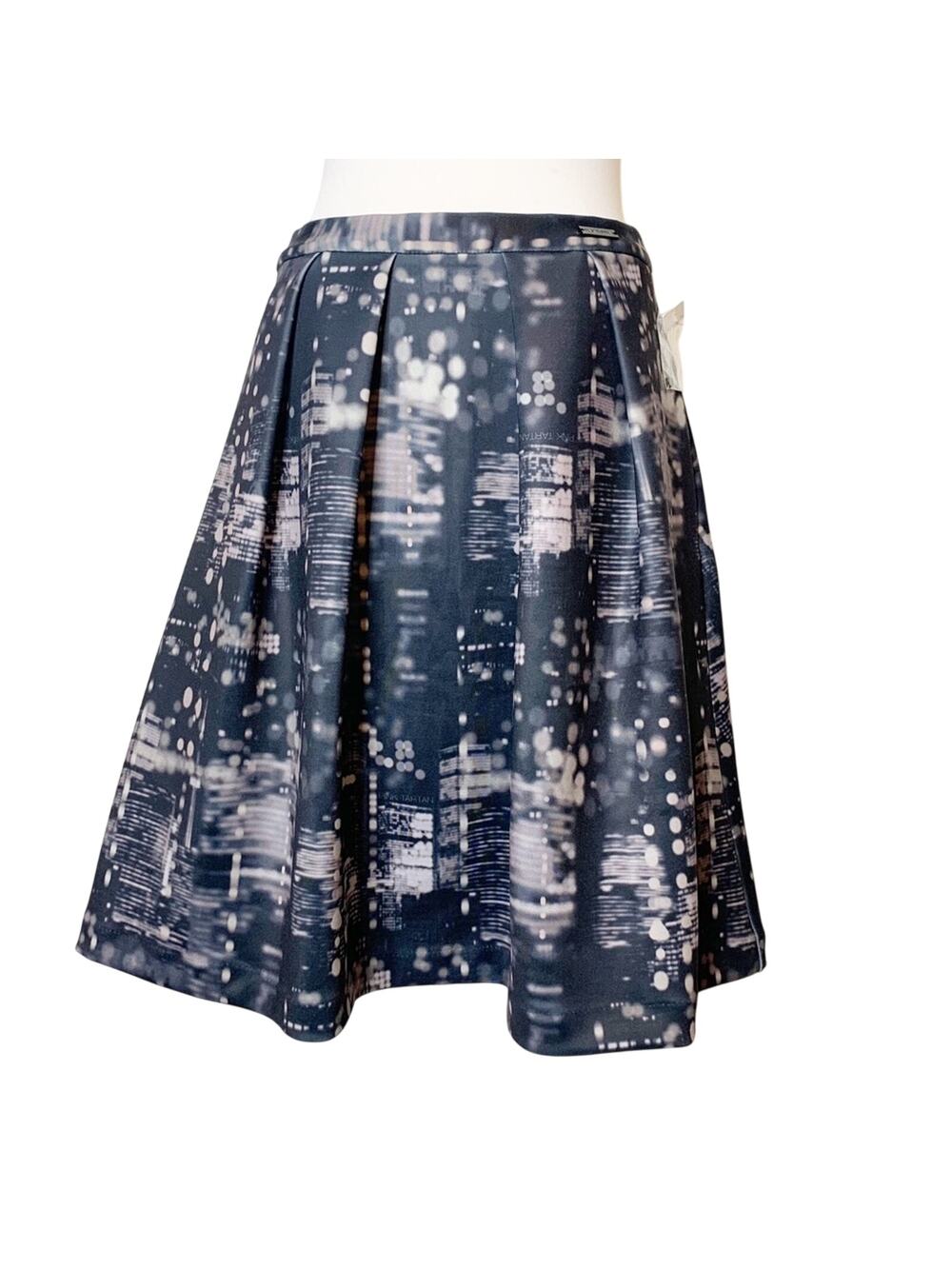 NWOT Pink Tartan cityscape printed a line skirt sz 4